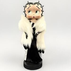 Vintage Betty Boop Danbury Mint  “Dressed To Perfection” Limited Edition 2004